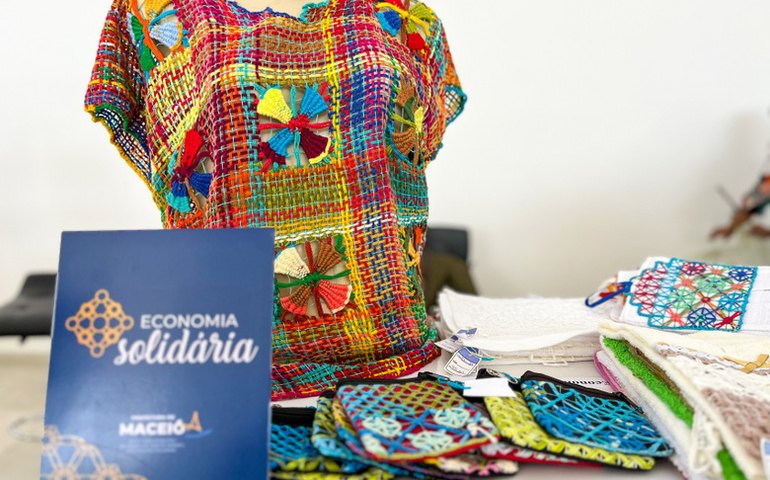 Venda de produtos artesanais da Economia Solidária é estendida até março no Porto de Maceió