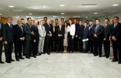 Pressão municipalista consegue vitórias em Brasília