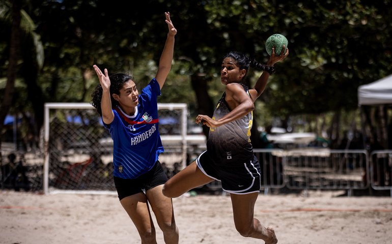Jogos de Verão movimentam a praia da Pajuçara com esporte, lazer e integração