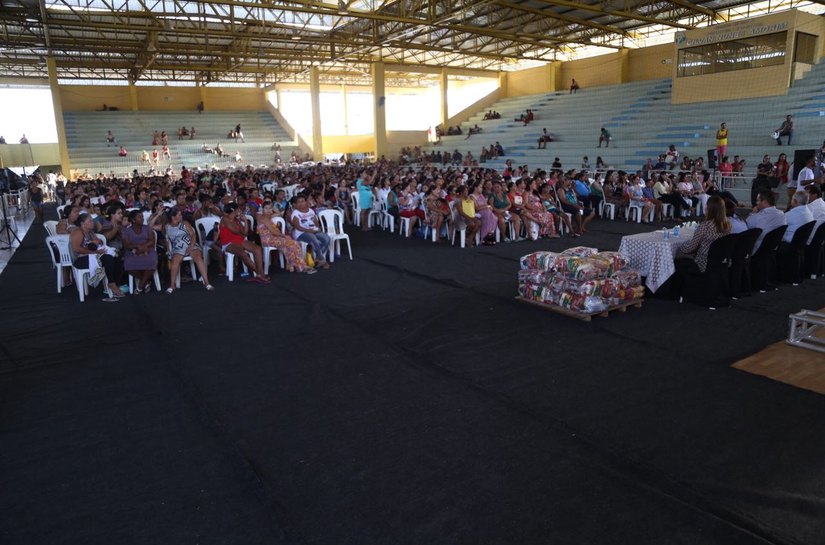Mais de 750 gestantes e nutrizes de Arapiraca são beneficiadas com cestas nutricionais