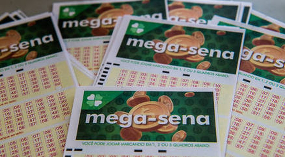 Mega-Sena acumulada pode pagar R$ 10 milhões neste sábado