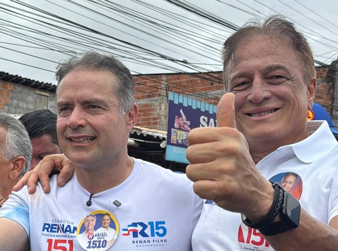 Galba Novaes participa de caminhada no Benedito Bentes e reforça atuação na parte alta de Maceió