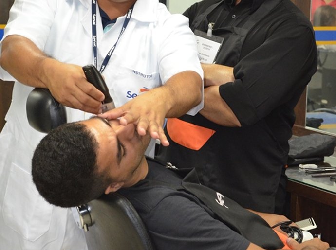 Senac oferece serviços gratuitos de barbearia até o dia 28 de setembro