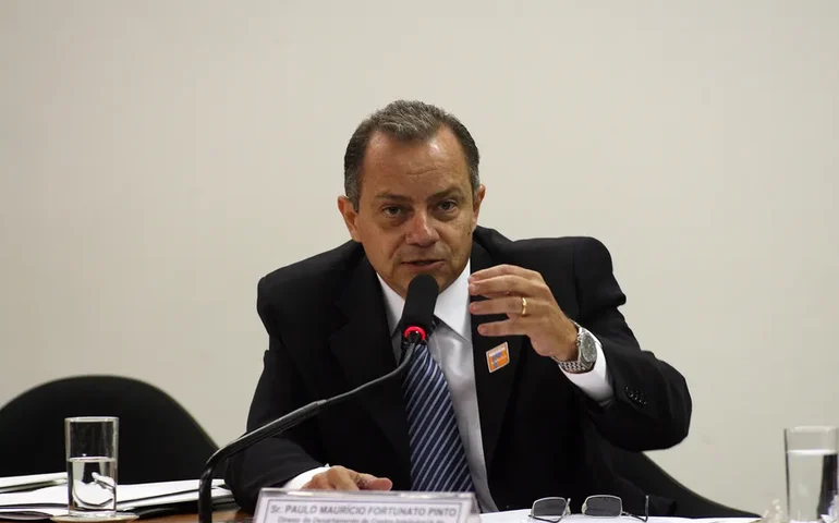 De órgão da ditadura à CPI dos grampos, diretor da Abin alvo da PF coleciona atritos e polêmicas; conheça