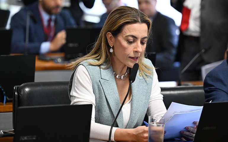 Aprovado projeto que amplia proteção a mulher vítima de violência patrimonial