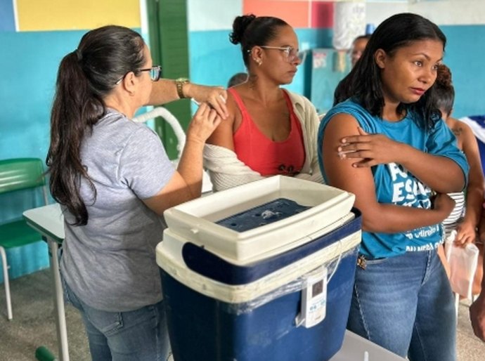 Secretaria de Saúde de Palmeira realizou mais de 100 atendimentos na Tabacaria em ação itinerante