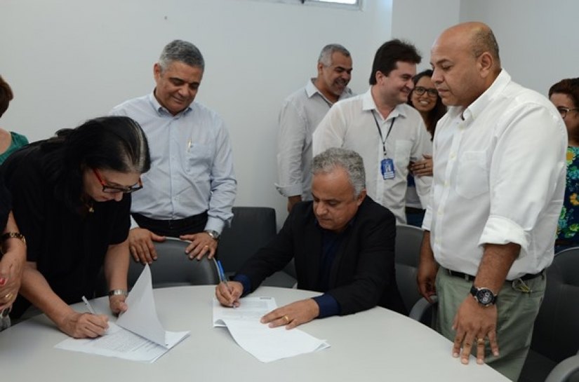 Governador cria Comitê Estratégico e Técnico Intersetorial da 1ª Infância