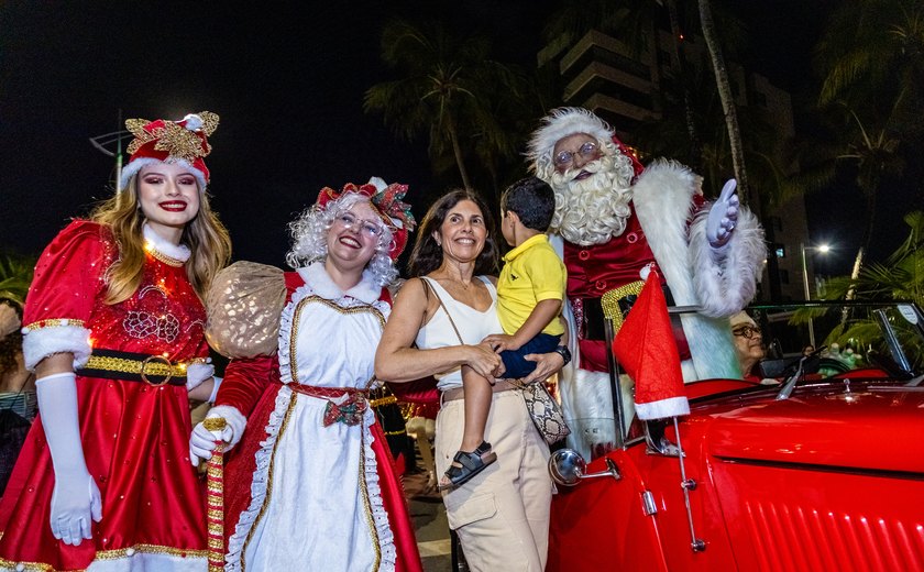 Desfile de Natal promete grande espetáculo de cores e brilhos na orla de Maceió