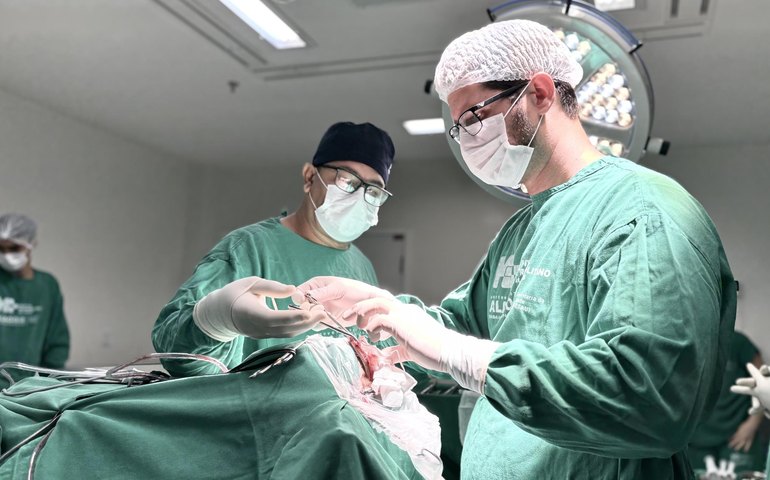 Hospital Metropolitano de Alagoas realiza cirurgia de alta complexidade em paciente com tumor intracraniano