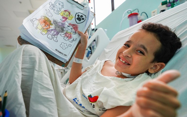 Hospital da Mulher realiza primeira cirurgia de reconstrução laringotraqueal pelo SUS em Alagoas