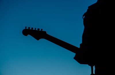 Música brasileira dita ritmo nas lives do ‘Arte que Te Quero Viva’ desta sexta (21) e sábado (22)