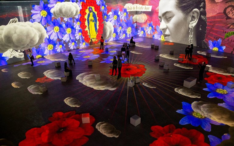 Um mergulho nas cores e dores da vida de Frida Kahlo