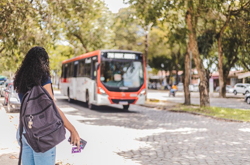 Passe Livre Estudantil assegura inclusão e permanência escolar em Maceió
