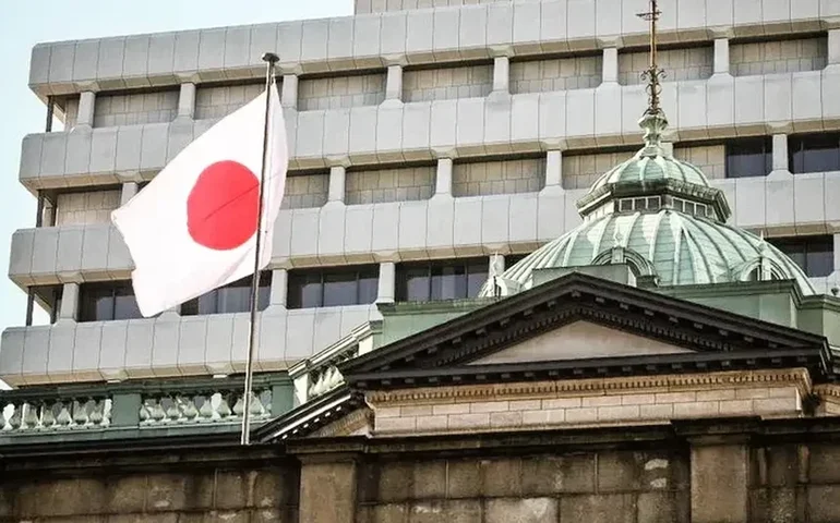 BoJ continuará a aumentar os juros no Japão se a economia melhorar como previsto, diz Ueda
