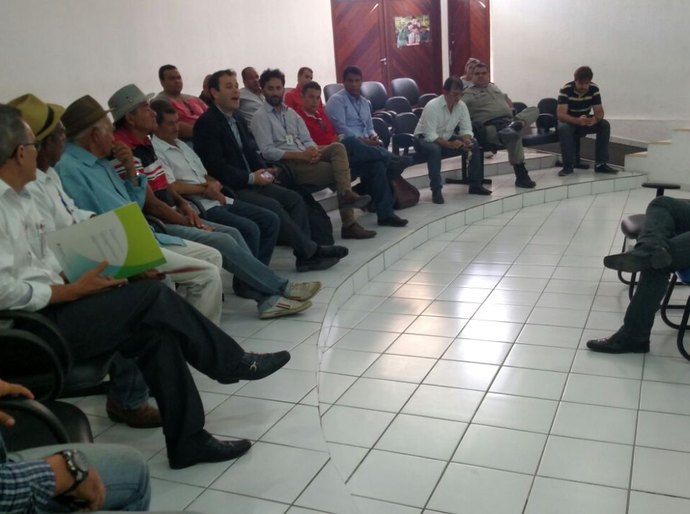Eletrobras irá regularizar energia em comunidade de Delmiro Gouveia