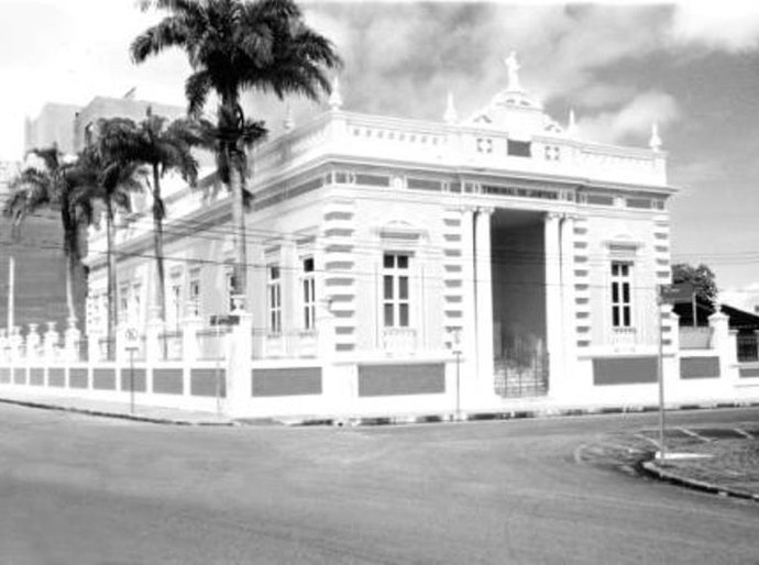 Esmal e Ufal realizam seminário sobre arquivo do Judiciário e história da Justiça