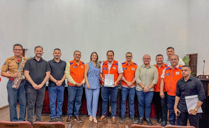 Prefeito de Marechal Deodoro, André Bocão, foi homenageado com o Prêmio Amigo da Defesa Civil