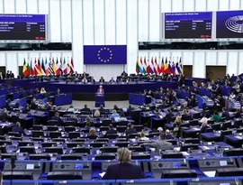 Parlamento Europeu dá 1º aval a acordo tarifário com EUA