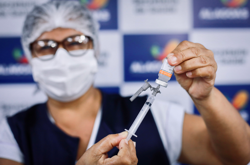 Ferramenta digital da Fapeal estimula segunda dose entre servidores públicos
