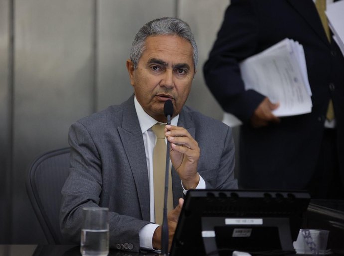Francisco Tenório anuncia audiência para debater criação de reserva ambiental em área afetada pela Braskem