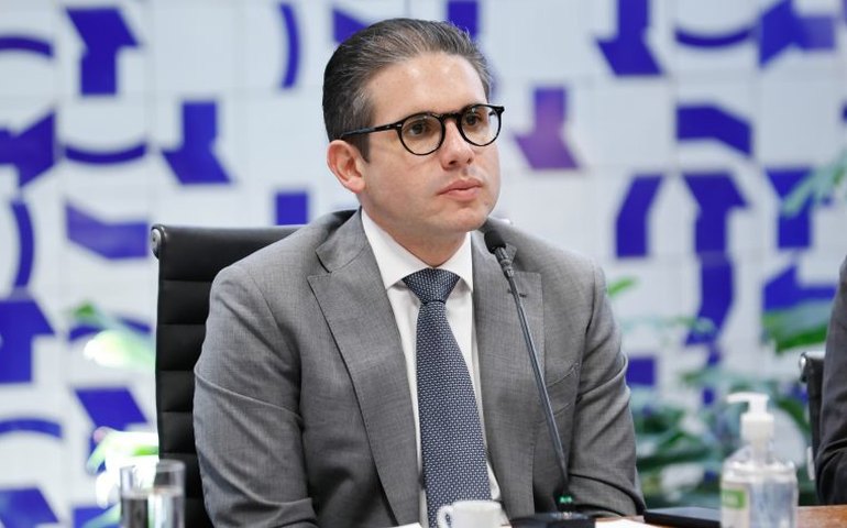 Motta reafirma disposição da Câmara para agir em defesa do setor produtivo brasileiro