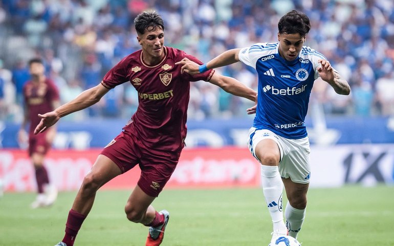 Cruzeiro empata com Fluminense e perde chance de pressionar líderes