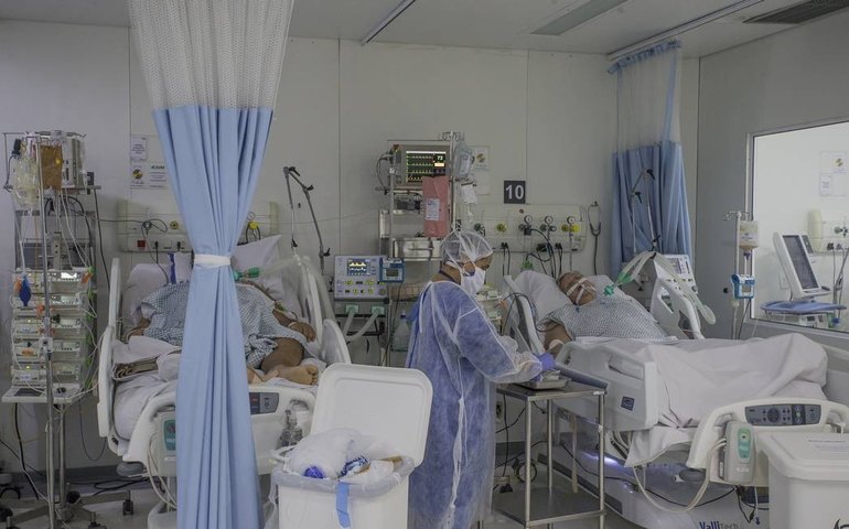 Casos graves: Alagoas já tem 77% dos leitos de UTI da rede pública ocupados