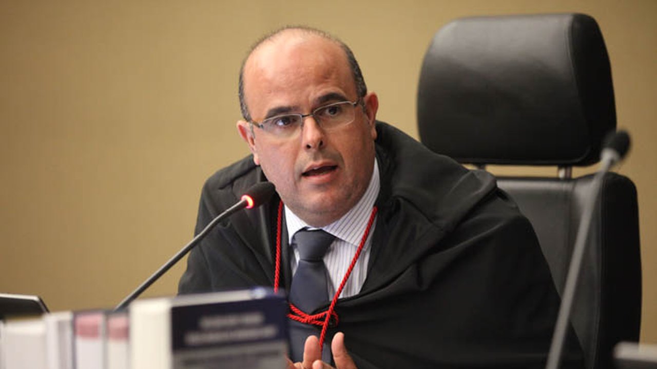 TJ mantém preso acusado de tráfico, roubo e clonagem de veículos