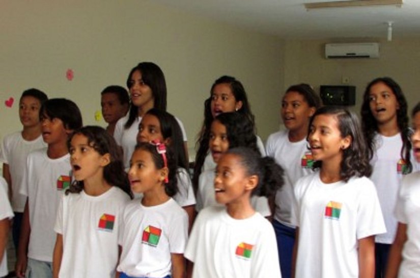 Coral ensaia para festa de 97 anos do Lar São Domingos