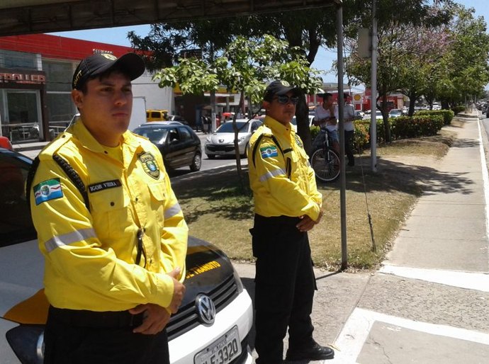 Agentes da SMTT ordenam trânsito para eventos a partir desta sexta-feira