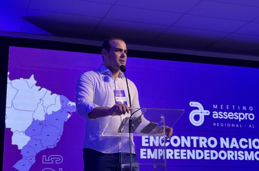Secretário Silvio Bulhões destaca investimento do Governo do Estado em CT&I durante evento de tecnologia