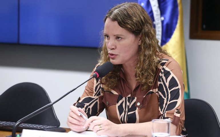 Entra em vigor lei que cria 'Selo Cidade Mulher'