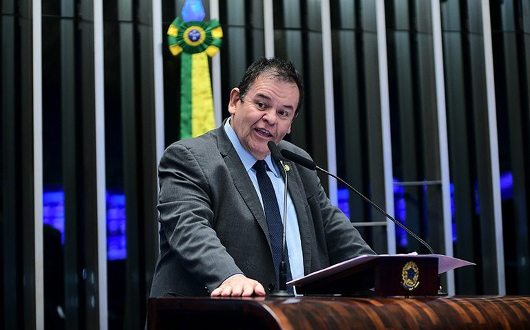 André Amaral pede retomada da Operação Carro-Pipa na Paraíba