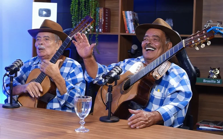 Zé Mulato e Cassiano são os convidados do Odair Terra Entrevista