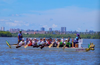 Policiais femininas celebram Dia da Mulher com manhã de lazer na Lagoa Mundaú