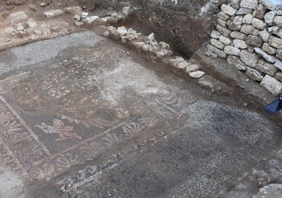 Desenterram na Turquia antigos mosaicos bem preservados do início da era cristã (FOTOS)