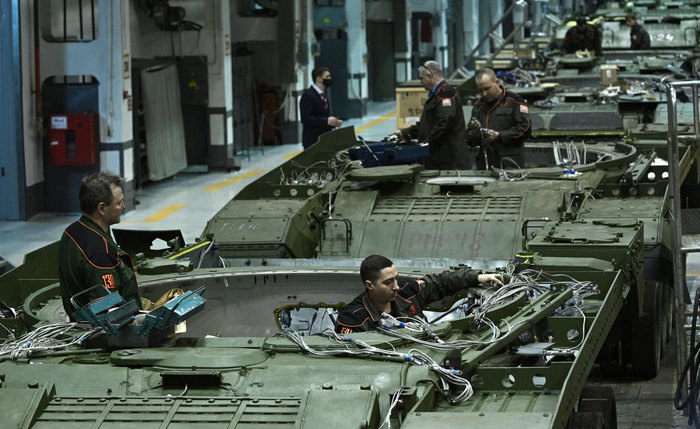 Ocidente errou ao pensar que Rússia não lidaria com demanda de produção militar, diz mídia Ocidente errou ao pensar que Rússia não lidaria com demanda de produção militar, diz mídia