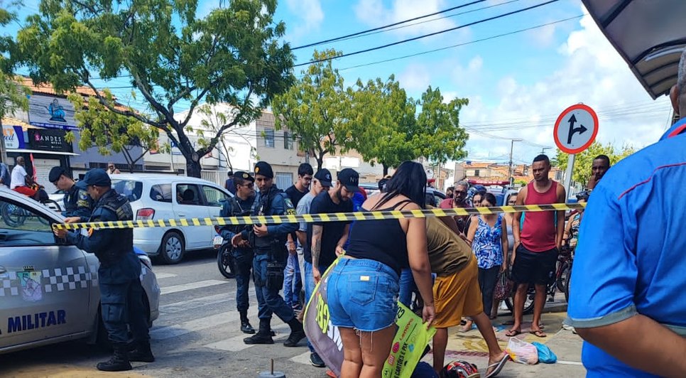 Homem é morto a tiros após estacionar moto na Zona Norte de Aracaju