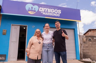 Cibele Moura visita Maribondo e destaca trabalho social da Associação Amigos de Maribondo