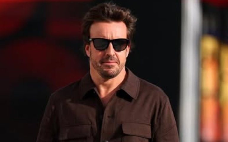 Alonso desculpa Bortoleto após brasileiro quase bater no espanhol no GP da Arábia Saudita