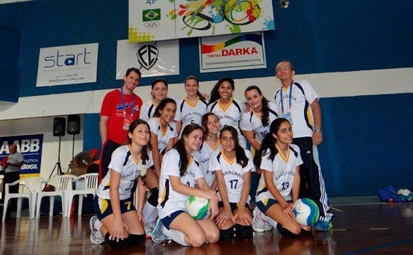 Handebol e vôlei femininos de Alagoas estreiam com vitórias no Paraná