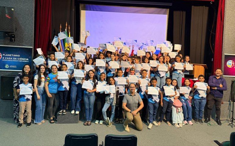 Ciência e diversão: estudantes vivenciam experiência sobre Atmosfera e Oceanos em Arapiraca