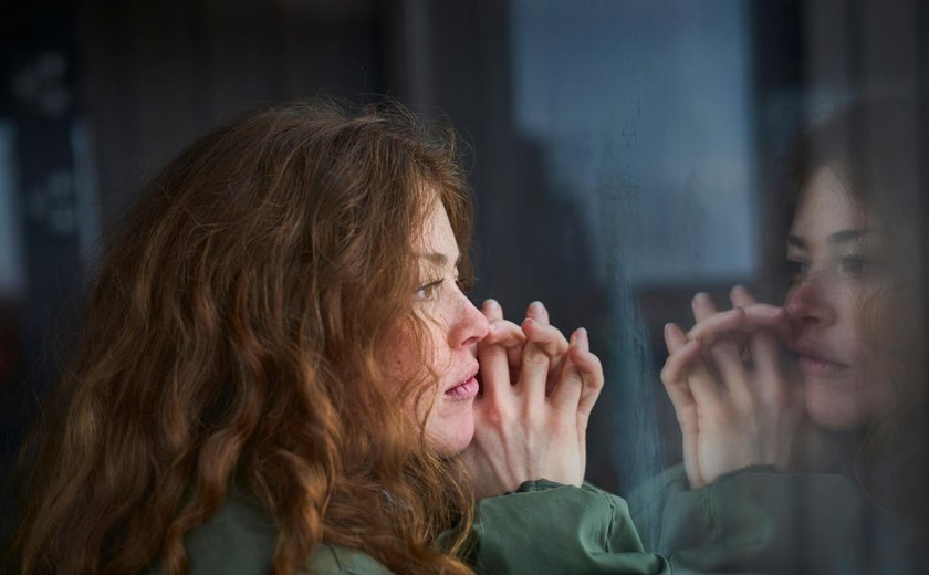 83% dos universitários enfrentam dificuldades emocionais, aponta pesquisa