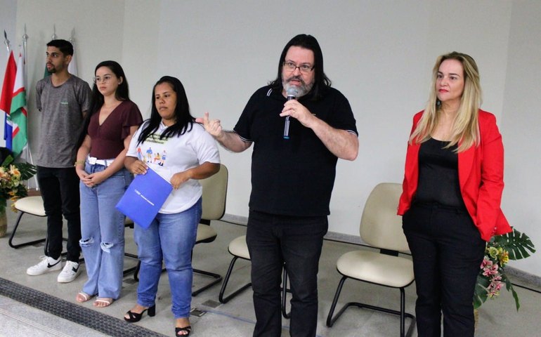 Cognvox: Semed reúne pais de alunos da educação inclusiva para apresentação do programa