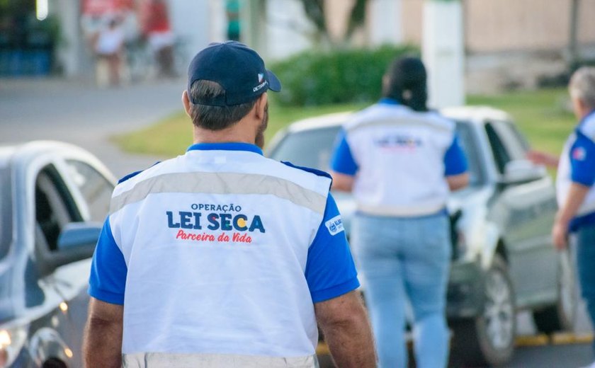 Lei Seca em Alagoas: campanha educativa percorre 8 cidades e realiza 1.425 testes de alcoolemia