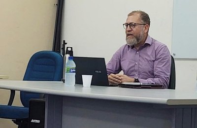 Pesquisador da Ufal participa de debate no Chile sobre o pensamento de Heidegger