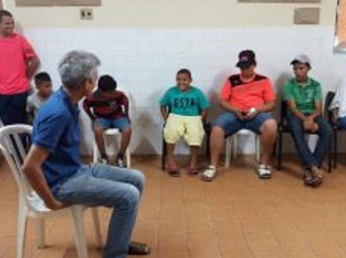 CAPSi orienta servidores, usuários e familiares a lidarem com emoções