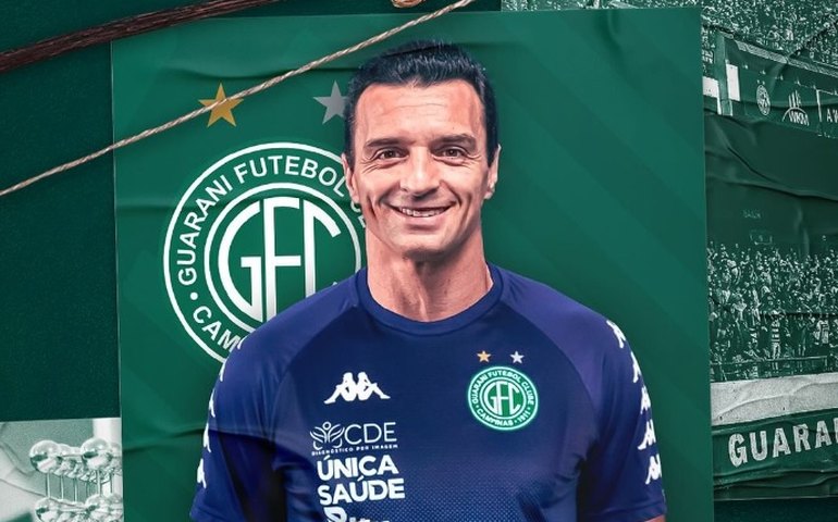 Júnior Rocha convoca torcida e projeta reação do Guarani: 'Esquecer o que passou'