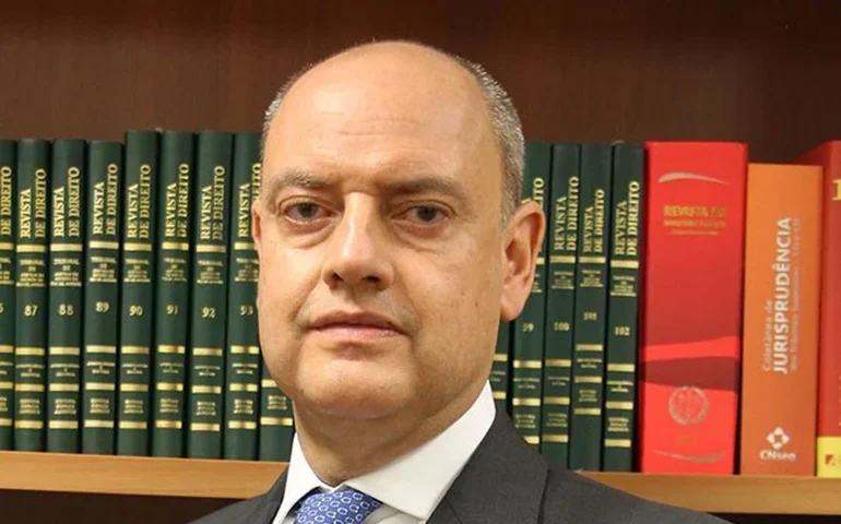 Governador em exercício do Rio exonera presidente interino do Rioprevidência