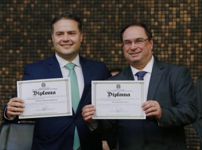 Governador Renan Filho toma posse no segundo mandato na terça, dia 1º